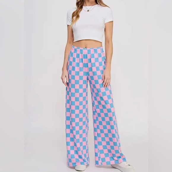 Pink and Blue Checkered Wide Leg Pants - Picture 3 of 5